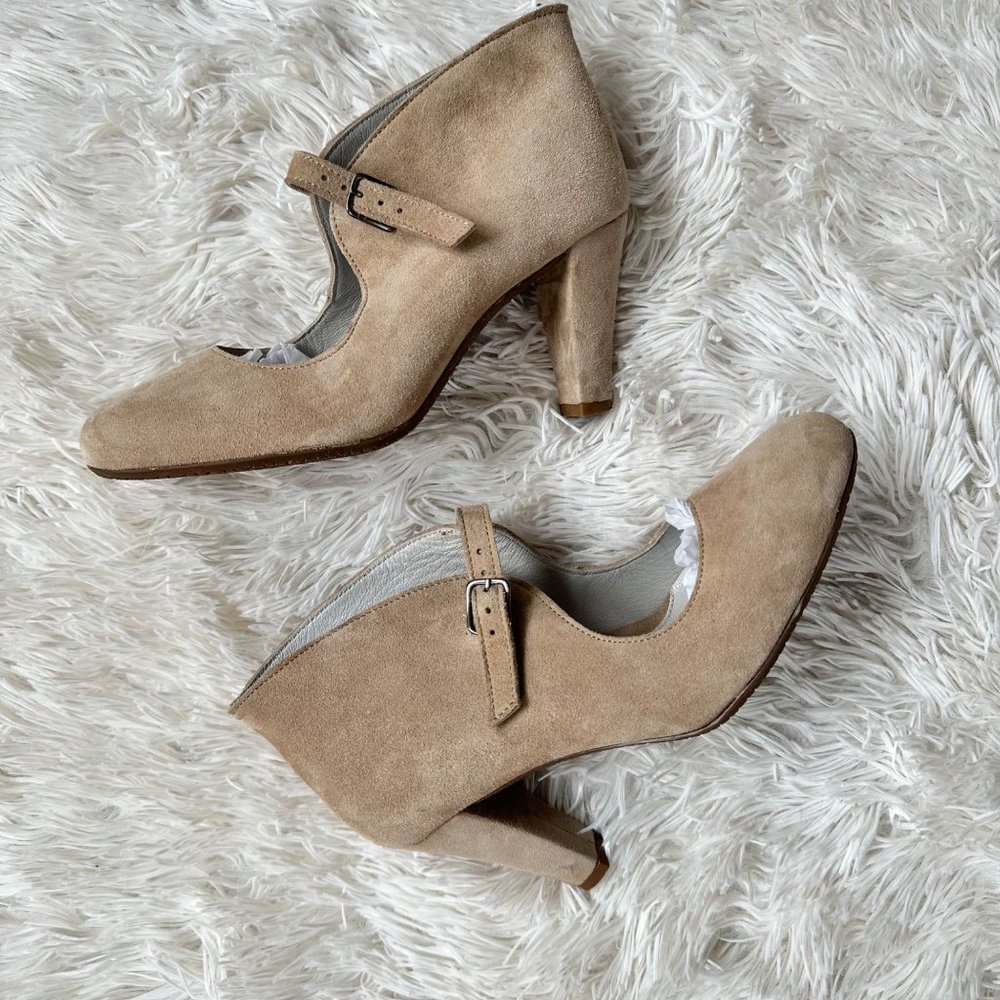 New Eric Michaels Tan Suede Cali Ankle Strap Pump Sz 36 US 6